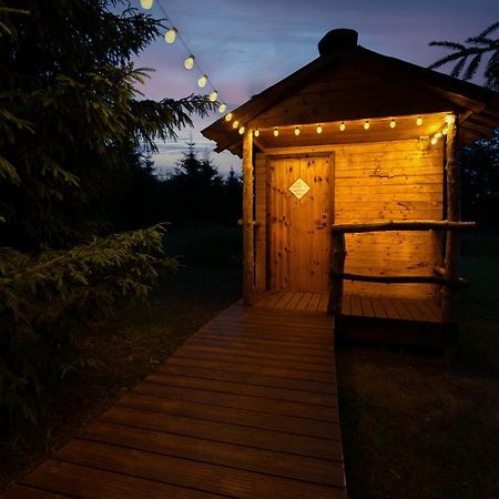 Отель Kuusehaldja Glamping Кохила Экстерьер фото